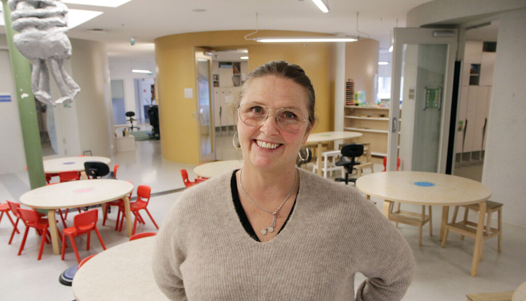 Hilde Oppdeal har jobbet som pedleder i Kværnerdalen barnehage i sju år nå. Her på «tunet» i lokalene til Generatoren-teamet. Hilde Oppdeal har jobbet som pedleder i Kværnerdalen barnehage i sju år nå. Her på «tunet» i lokalene til Generatoren-teamet.