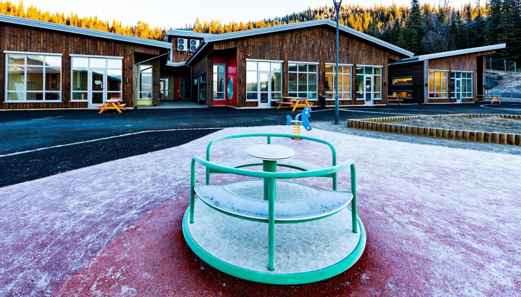 Andås barnehage sto ferdig høsten 2018, og drives nå med stadig synkende barnetall og redusert kapasitet. Andås barnehage sto ferdig høsten 2018, og drives nå med stadig synkende barnetall og redusert kapasitet.