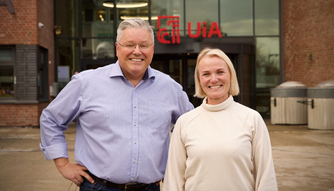 Morten Øgård og Linda Hye ved Senter for anvendt kommunalforskning ved UiA mener det er viktig å jobbe med forutsetningene for ledelse . Morten Øgård og Linda Hye ved Senter for anvendt kommunalforskning ved UiA mener det er viktig å jobbe med forutsetningene for ledelse .