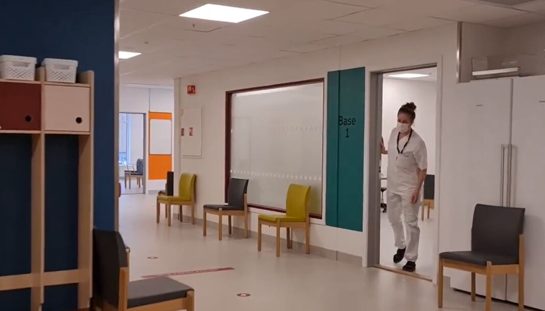 Hittil har barnehagen blant annet blitt brukt som vaksinesenter. Men nå avvikles dette. Hittil har barnehagen blant annet blitt brukt som vaksinesenter. Men nå avvikles dette.