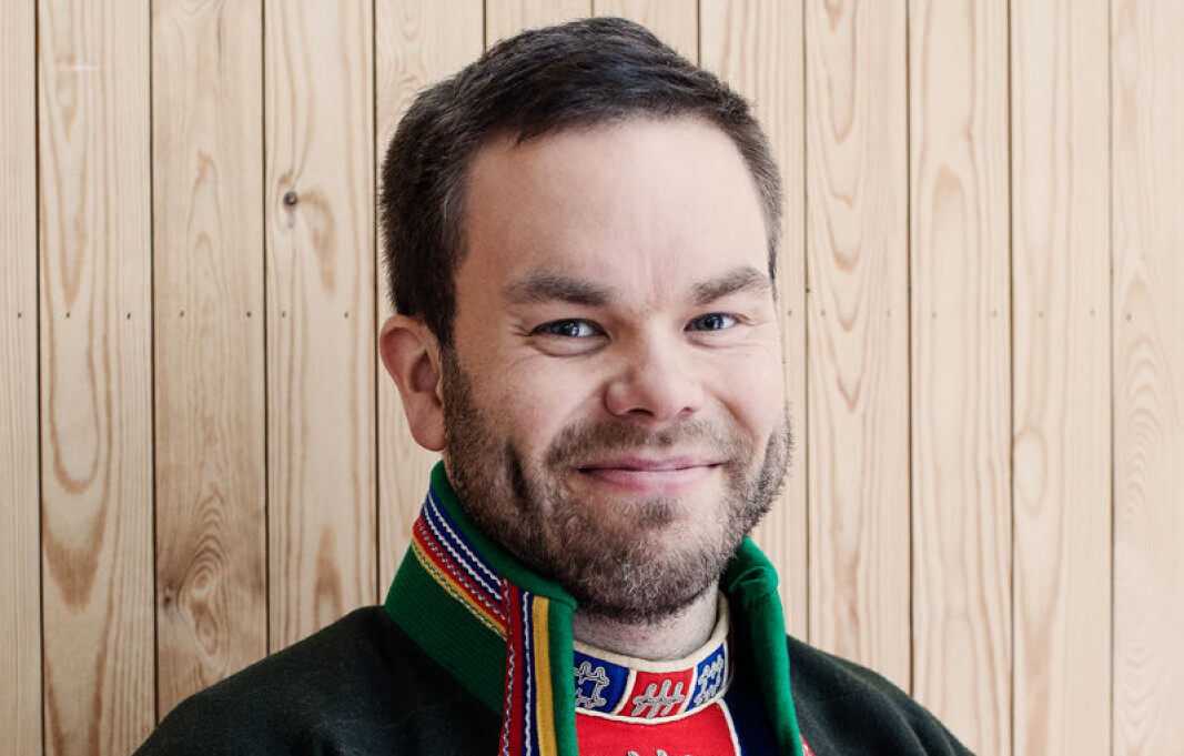 – Jeg går inn i høsten med et mål om å gjøre våre barns oppvekstsvilkår bedre, sørge for at samiske språk får mulighet til å blomstre i skolegården og i barnehagen, skriver sametingsråd Mikkel Eskil Mikkelsen (NSR). – Jeg går inn i høsten med et mål om å gjøre våre barns oppvekstsvilkår bedre, sørge for at samiske språk får mulighet til å blomstre i skolegården og i barnehagen, skriver sametingsråd Mikkel Eskil Mikkelsen (NSR).