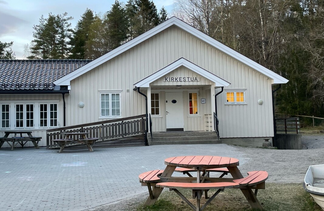 Menighetsbarnehagen i Trøgstad avdeling Kirkestua i Båstad hadde 18 barn fram til i sommer. Nå er den lagt ned. Menighetsbarnehagen i Trøgstad avdeling Kirkestua i Båstad hadde 18 barn fram til i sommer. Nå er den lagt ned.