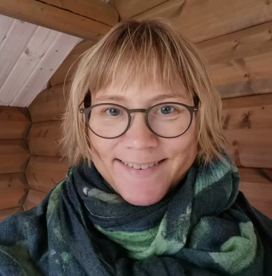 Heidi Kinderås er tidligere styreleder i Kvam barnehage, og en av initiativtakerne bak spleisen. – At vi fikk inn så mye er nokså unikt, i og med at vi er rundt 200 husstander her. Vi er både rørt og takknemlig over givergleden.