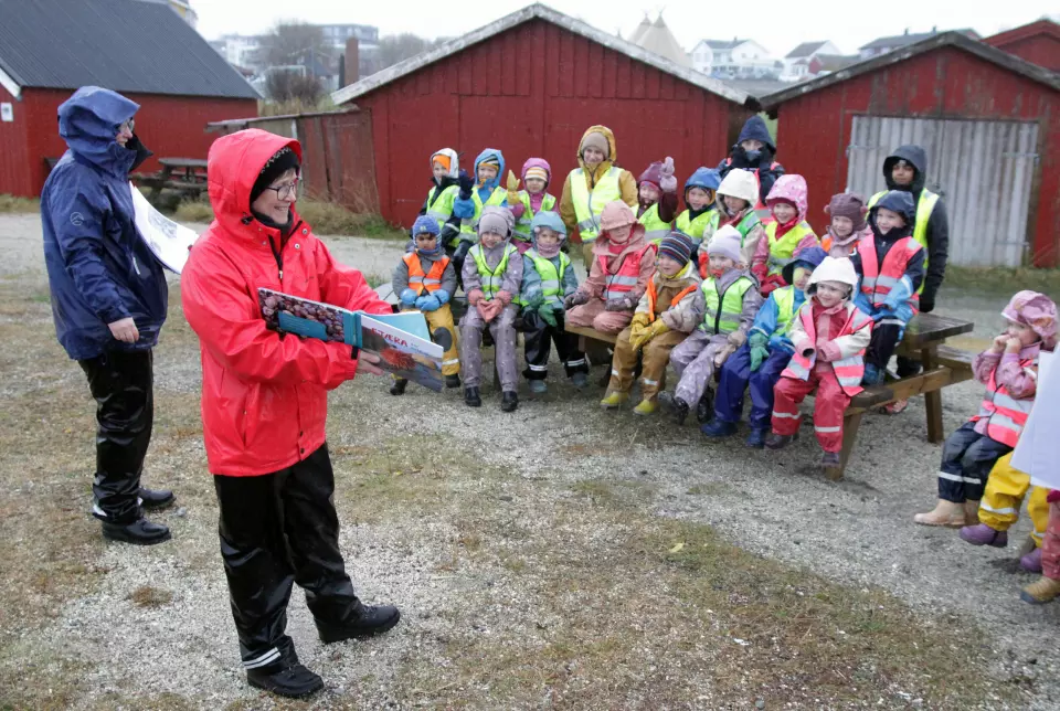 Norlandia Breivika kulturbarnehage i Bodø fikk forfatterbesøk av Marit Røgeberg Ertzeid torsdag.