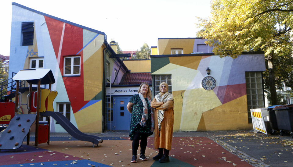 Mona Rogne og Javaria Tanveer i henholdsvis Grønland barnehage og Mosaikk barnehage.